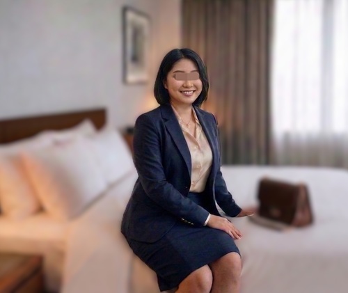 素人人妻とホテルイン SEX前