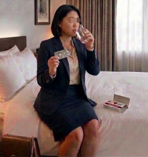 アフターピルを飲む「中出し好き」な人妻